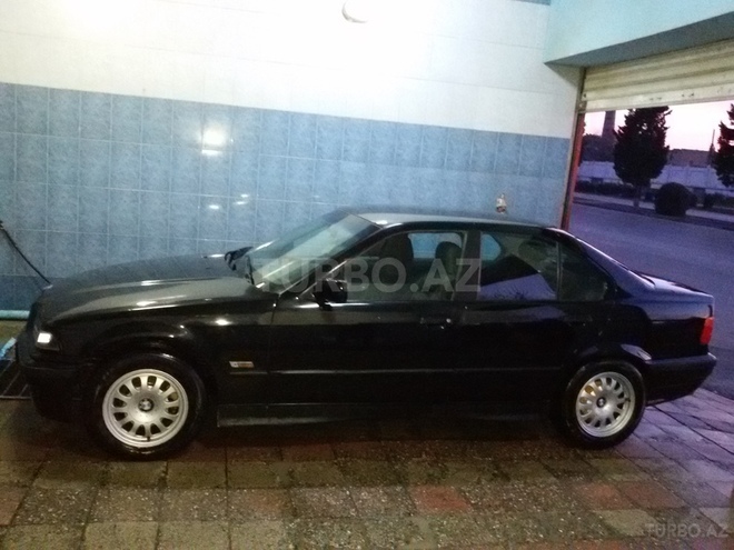 BMW 318 1994, 2,150,000 km - 1.8 l - Sumqayıt