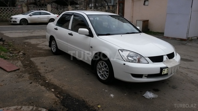 Mitsubishi Lancer 2006, 170,000 km - 1.3 l - Bakı