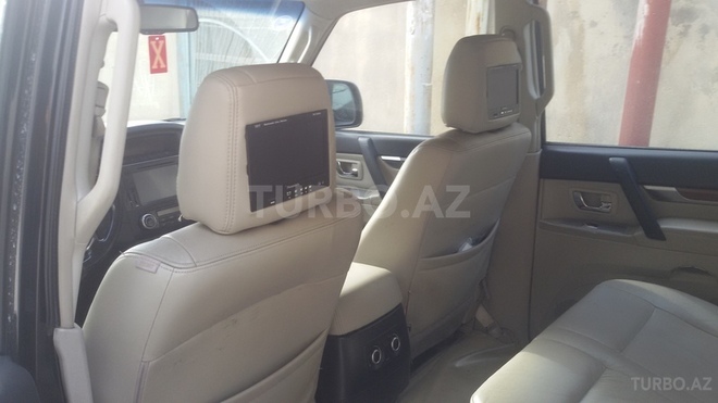 Mitsubishi Pajero 2007, 109,000 km - 2.7 l - Bakı