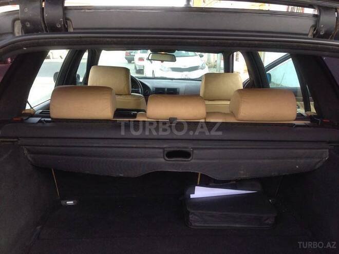 BMW 525 2001, 243,000 km - 2.5 l - Bakı