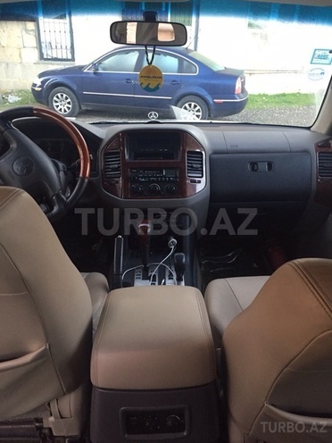 Mitsubishi Pajero 2006, 198,000 km - 3.0 л - Bakı