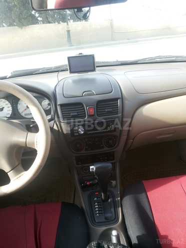 Nissan Sunny 2006, 168,000 km - 1.6 л - Bakı