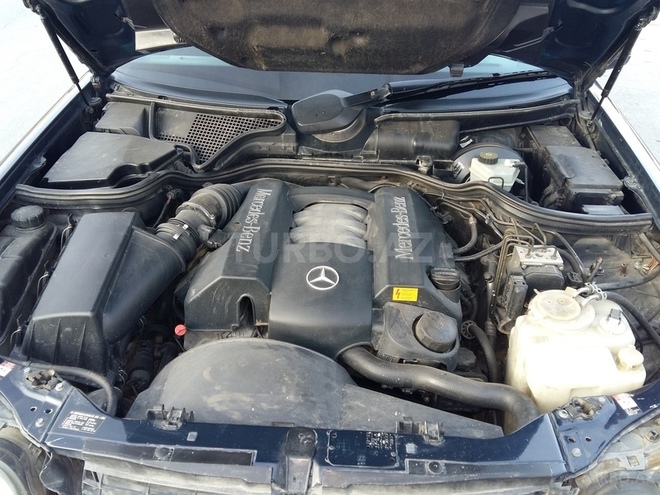 Mercedes E 240 1998, 364,100 km - 2.4 l - Bakı