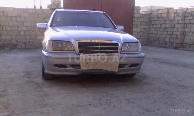 Mercedes C 220 1999, 367,000 km - 2.2 l - Bakı