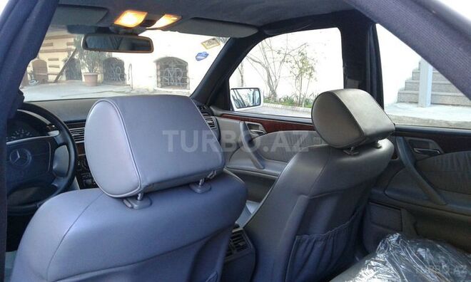 Mercedes E 200 1997, 250 km - 2.0 l - Bakı