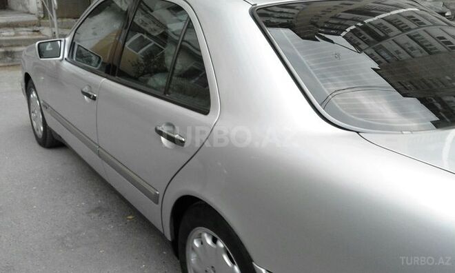 Mercedes E 200 1997, 250 km - 2.0 l - Bakı