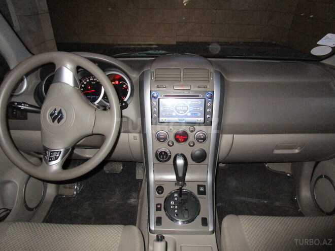 Suzuki Grand Vitara 2008, 86,400 km - 2.4 l - Bakı