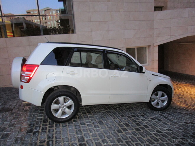 Suzuki Grand Vitara 2008, 86,400 km - 2.4 l - Bakı