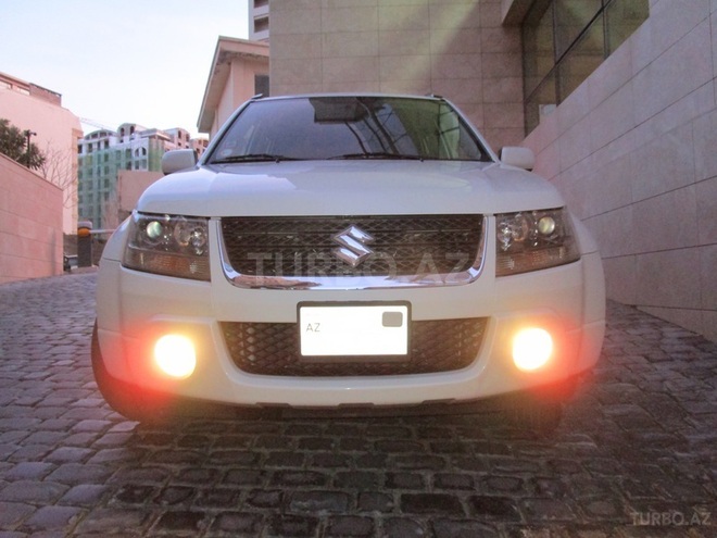 Suzuki Grand Vitara 2008, 86,400 km - 2.4 l - Bakı