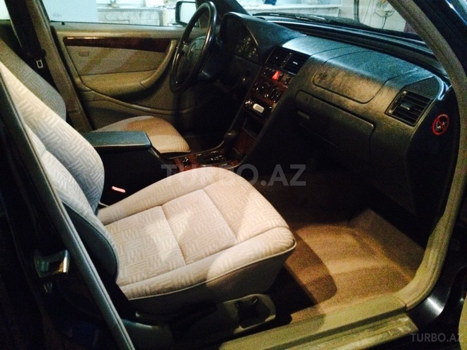 Mercedes C 200 1997, 263,000 km - 2.0 l - Bakı