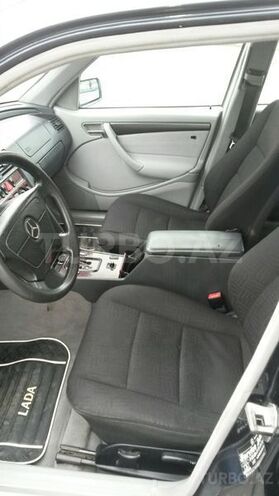Mercedes C 220 2000, 260,000 km - 2.2 l - Bakı