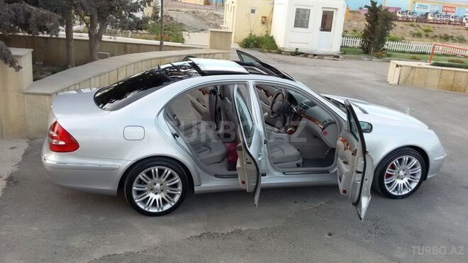 Mercedes E 270 2002, 190 km - 2.7 l - Bakı