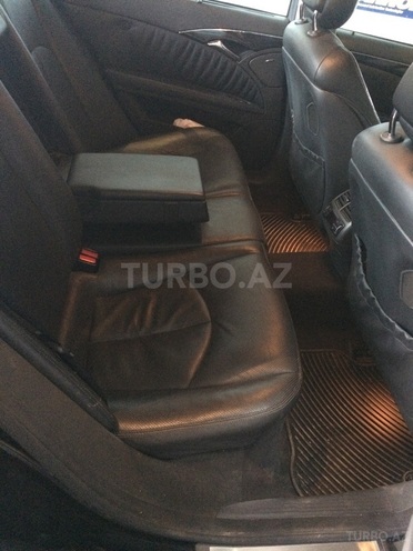 Mercedes E 320 2003, 180,000 km - 3.2 l - Bakı