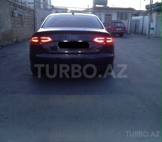 Audi A4 2009, 120,000 km - 2.0 l - Bakı