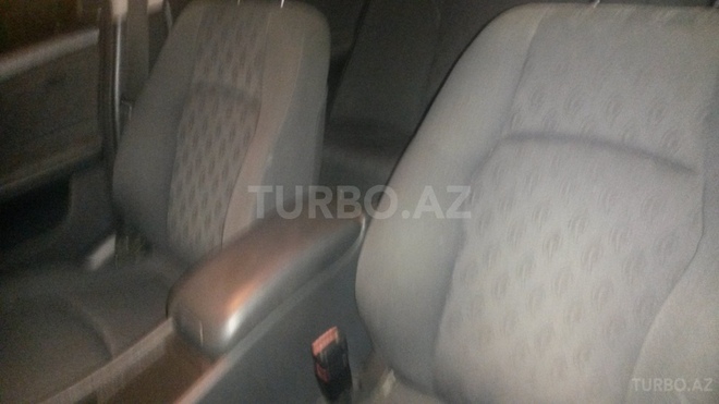 Mercedes C 180 2002, 223,000 km - 1.8 l - Bakı