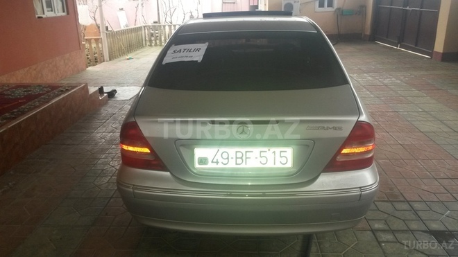 Mercedes C 180 2002, 223,000 km - 1.8 l - Bakı