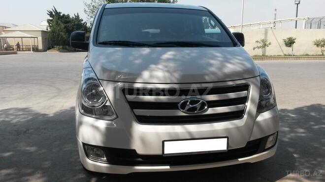 Hyundai H-1 2014, 32,980 km - 2.5 л - Bakı
