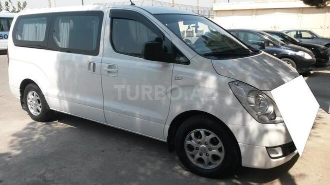 Hyundai H-1 2014, 32,980 km - 2.5 л - Bakı