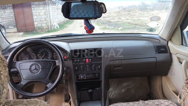 Mercedes C 180 1994, 390,000 km - 1.8 l - Bakı