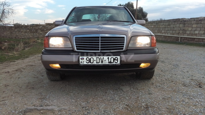 Mercedes C 180 1994, 390,000 km - 1.8 l - Bakı