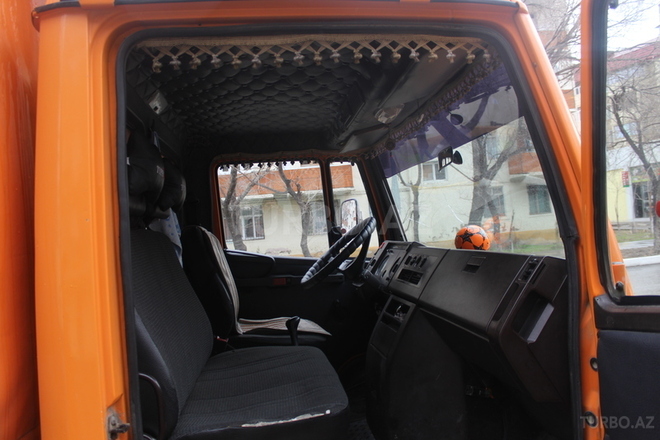 Mercedes 609 D 1992, 50,000 km - 4.0 l - Sumqayıt