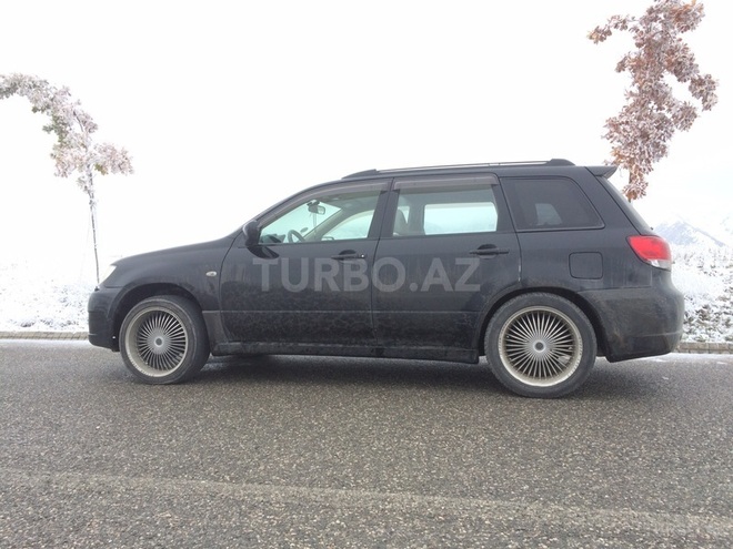 Mitsubishi Attrage 2003, 239 km - 2.4 l - Bakı