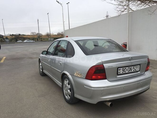 Opel Vectra 1999, 237,000 km - 2.0 l - Bakı