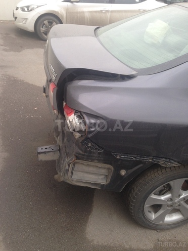 Toyota Corolla 2011, 90,000 km - 1.8 l - Bakı