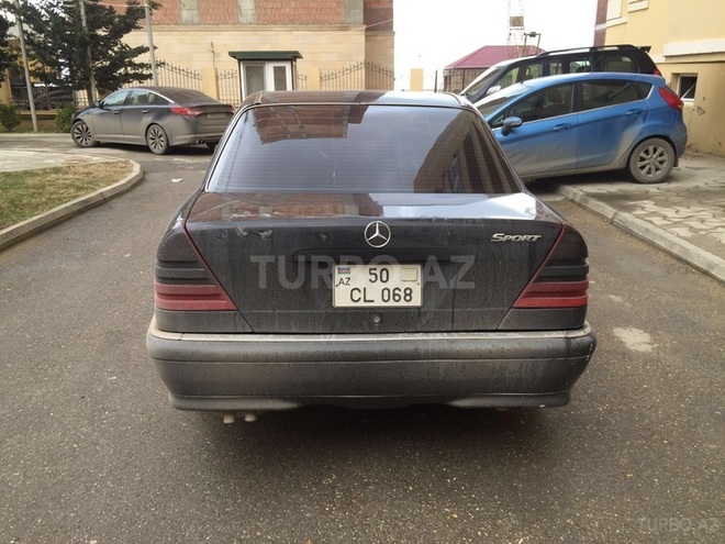 Mercedes C 230 1998, 198,000 km - 2.3 l - Sumqayıt