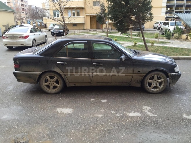Mercedes C 230 1998, 198,000 km - 2.3 l - Sumqayıt