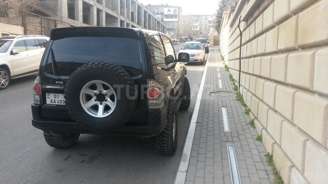 Mitsubishi Pajero 2008, 89,700 km - 3.0 l - Sumqayıt