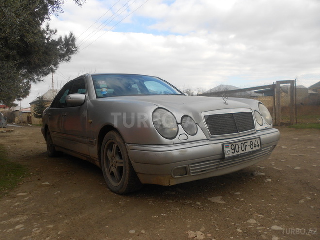 Mercedes E 230 1997, 340,700 km - 2.3 l - Bakı