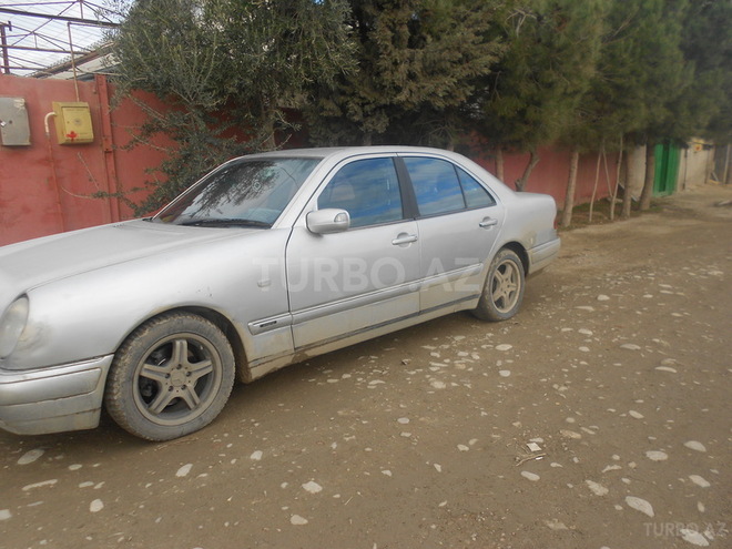 Mercedes E 230 1997, 340,700 km - 2.3 l - Bakı