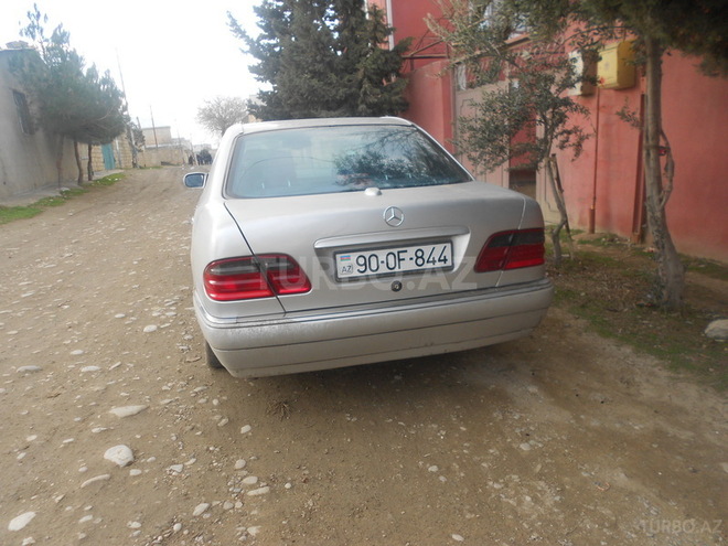 Mercedes E 230 1997, 340,700 km - 2.3 l - Bakı
