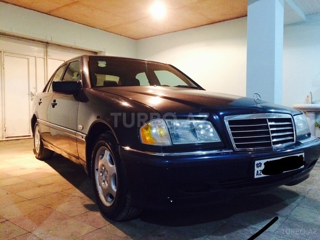 Mercedes C 200 1997, 260,000 km - 2.0 л - Bakı