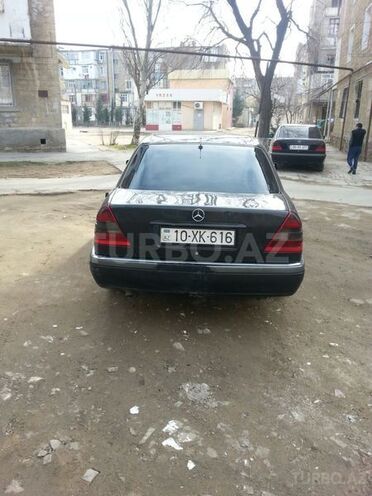 Mercedes C 250 1994, 220,000 km - 2.5 л - Sumqayıt