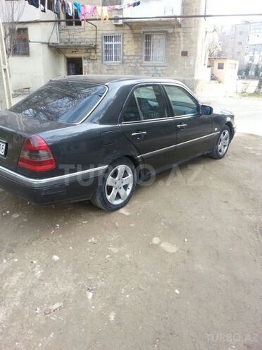 Mercedes C 250 1994, 220,000 km - 2.5 л - Sumqayıt