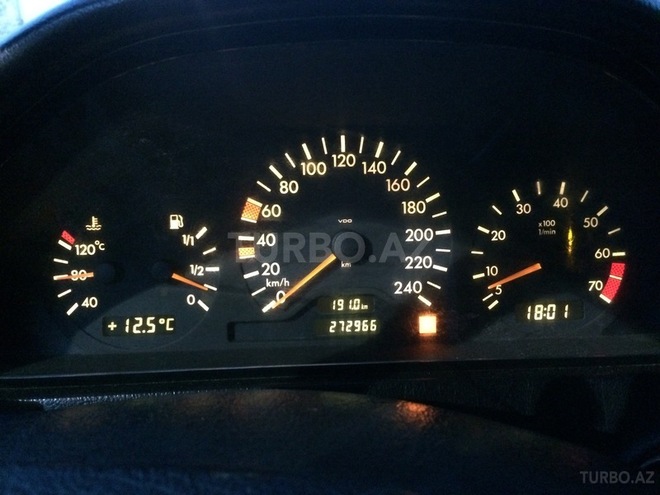 Mercedes C 180 1998, 272,966 km - 1.8 l - Gəncə