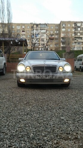 Mercedes E 230 1997, 233,000 km - 2.3 l - Bakı