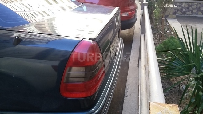 Mercedes C 180 1997, 210,000 km - 0.2 l - Bakı