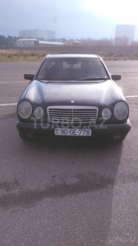 Mercedes E 230 1996, 246,000 km - 2.3 l - Bakı