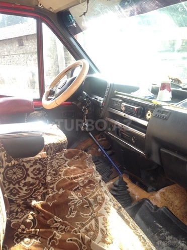 Ford Transit 1994, 300,000 km - 2.5 l - Qax