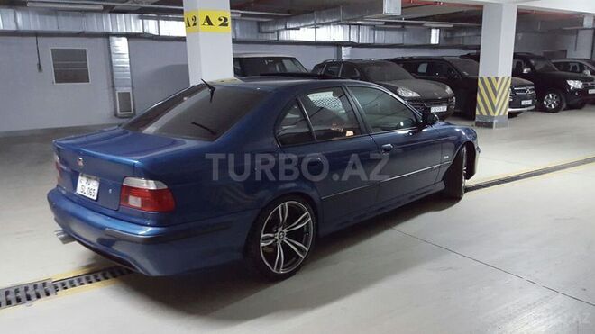 BMW 525 2001, 218,000 km - 2.5 l - Bakı