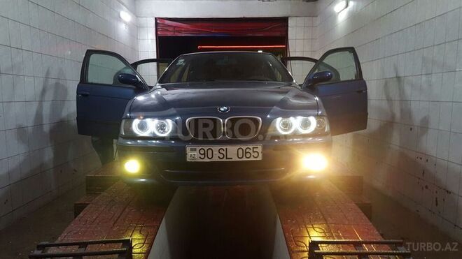 BMW 525 2001, 218,000 km - 2.5 l - Bakı