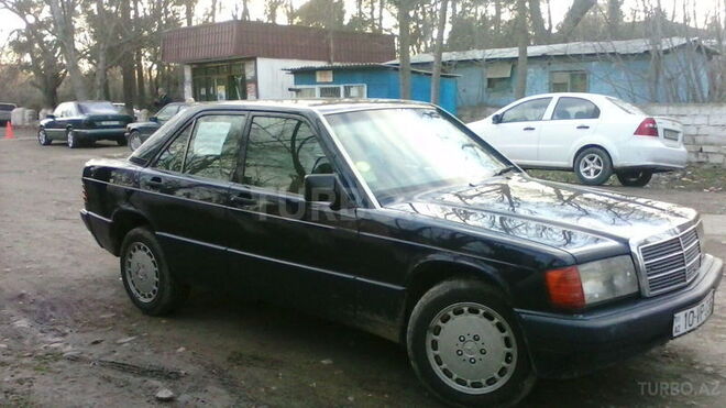 Mercedes 190 1991, 182,000 km - 2.0 l - Ağdam