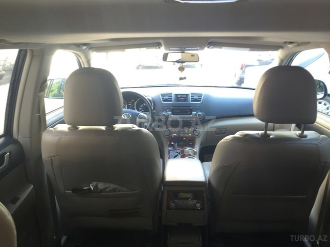 Toyota Highlander 2011, 98,000 km - 3.5 l - Bakı