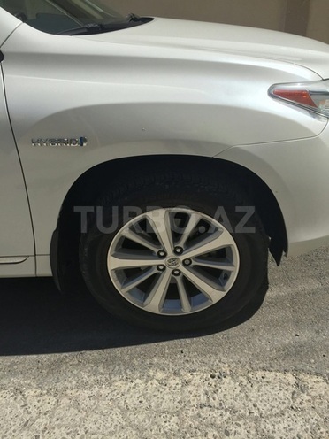 Toyota Highlander 2011, 98,000 km - 3.5 l - Bakı