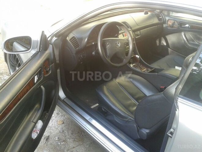 Mercedes CLK 200 2000, 220,000 km - 2.0 l - Bakı