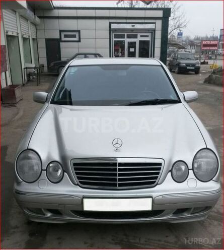 Mercedes E 240 2000, 189,000 km - 2.4 l - Bakı