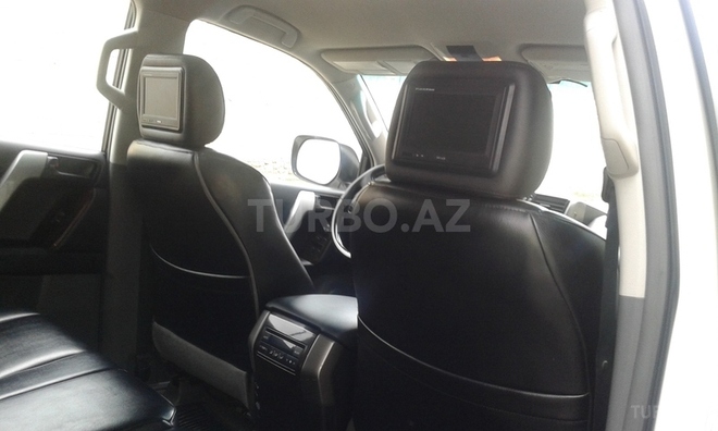 Toyota Prado 2010, 71,000 km - 2.7 l - Bakı